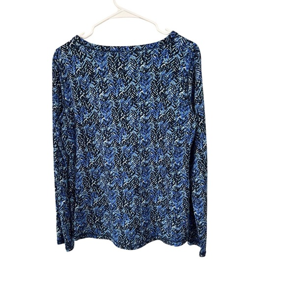 T‎ by Talbots Chevron Print UPF 50 Casual Top Size Medium Long Sleeve Black Blue - Picture 7 of 9